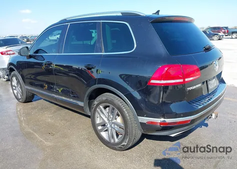 2016 Volkswagen Touareg Vr6 Lux from USA, damaged, VIN WVGEF9BP4GD003064